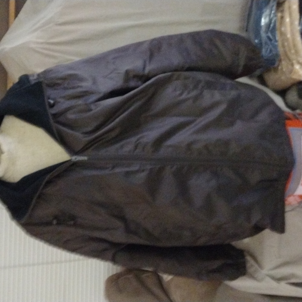 Coat - Picture 2 of 4
